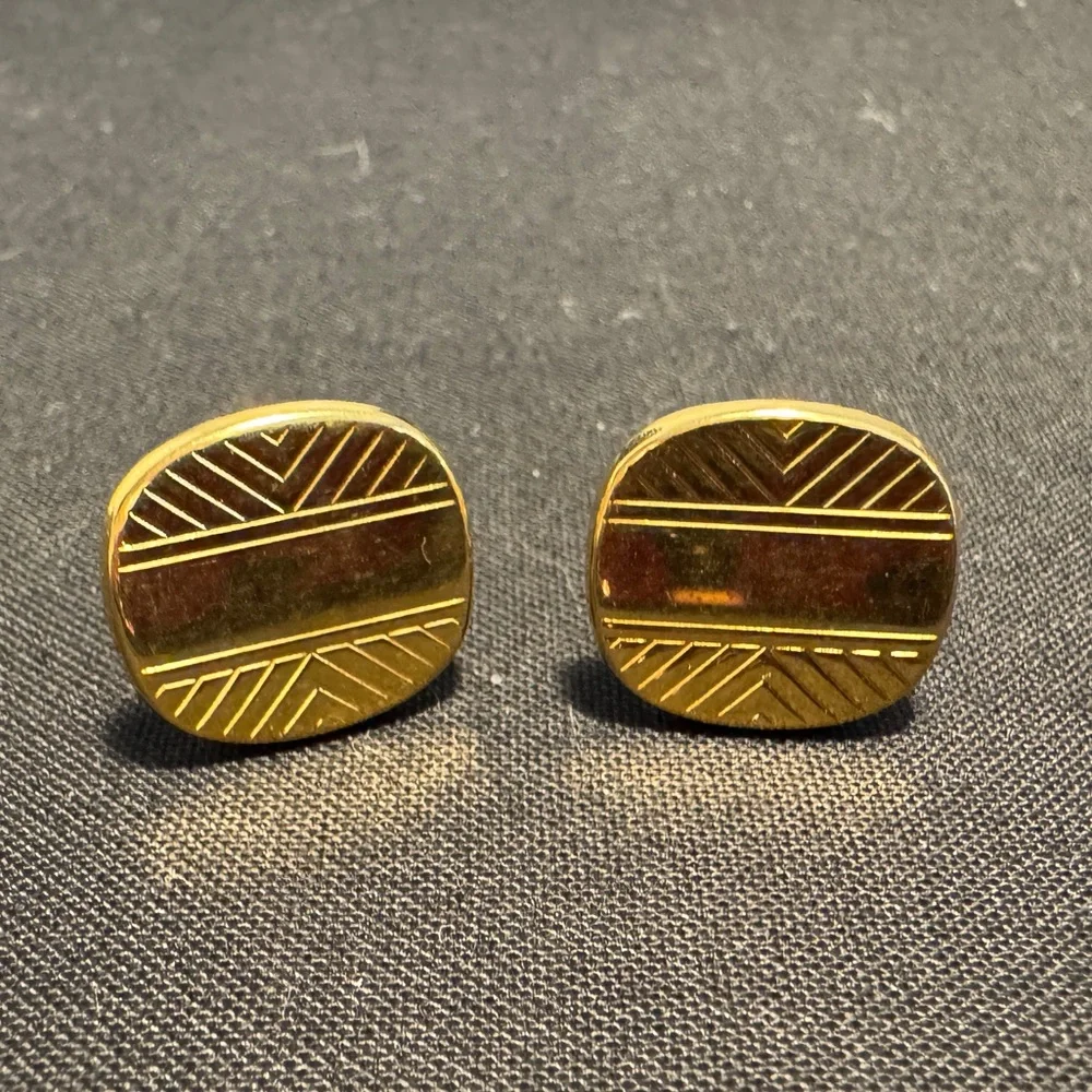 Vintage Gold-Tone Geometric Cuff Links